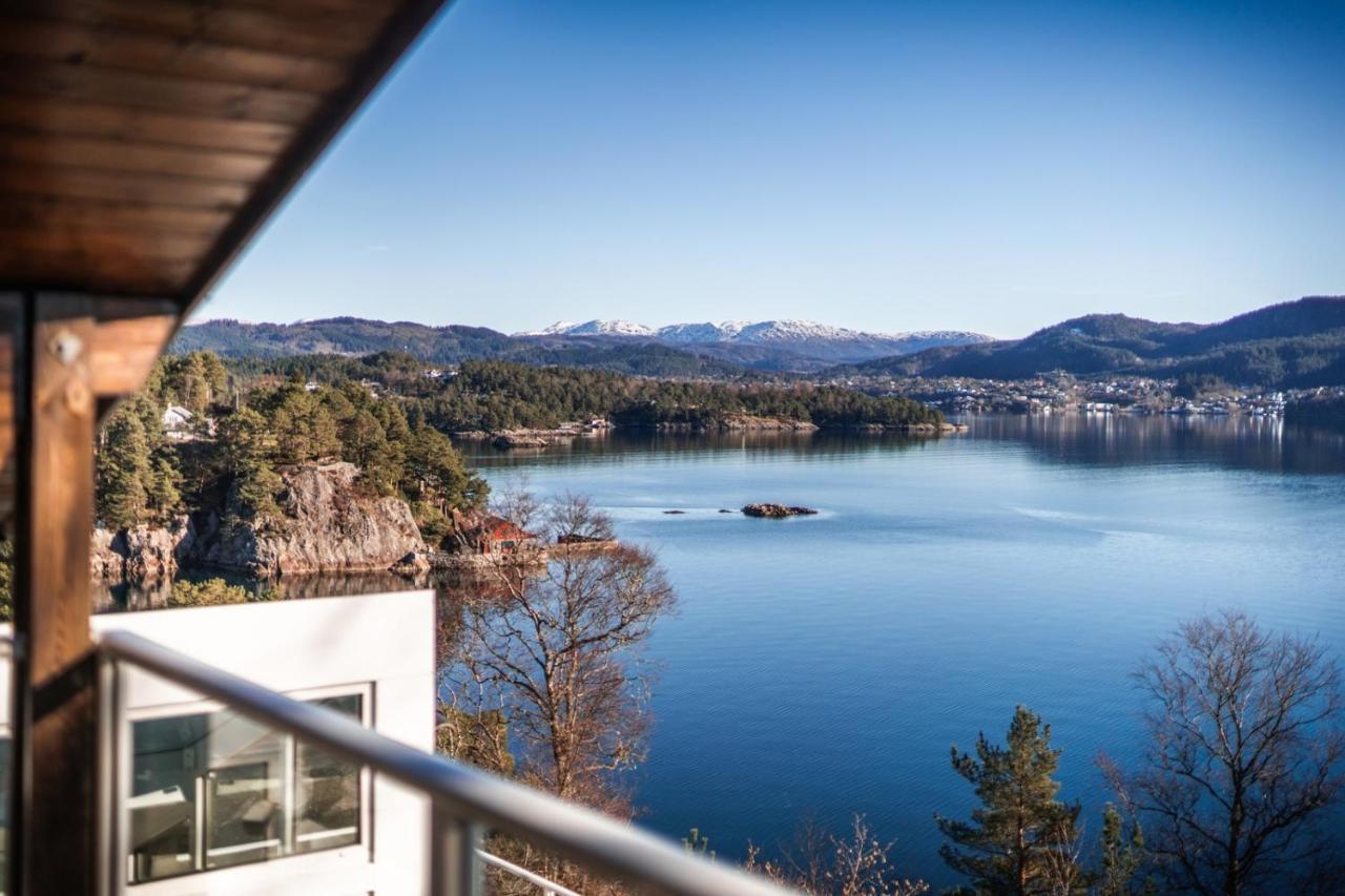 Arboretet - Seaside With Private Pool & Infrared Sauna In The Heart Of Arboretet, Villaer *