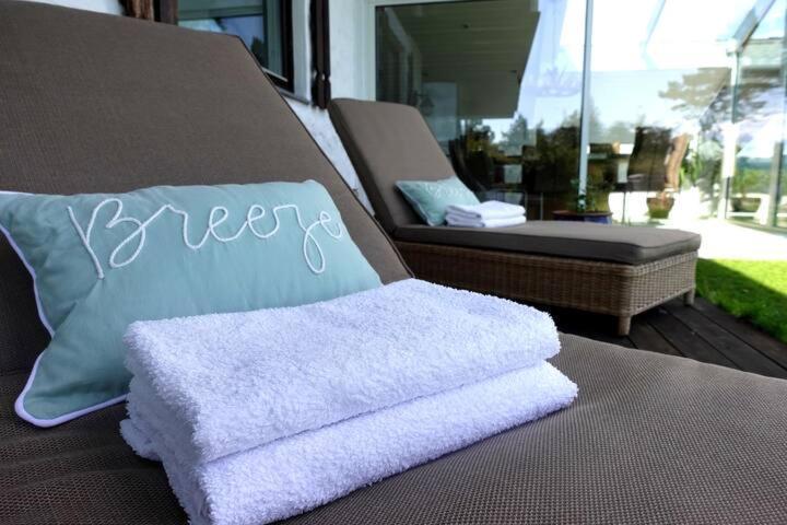 Arboretet - Seaside With Private Pool & Infrared Sauna In The Heart Of Arboretet, Villaer Bergen